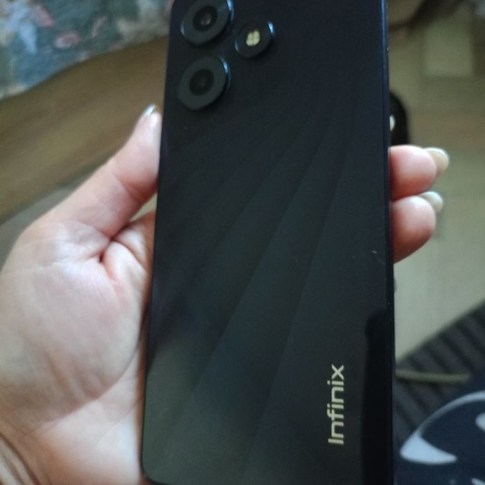 Смартфон infinix HOT 30 память 256 гБ
