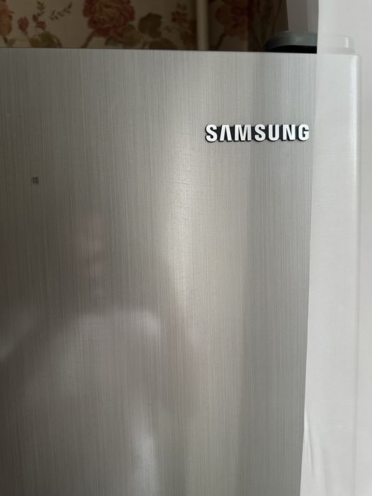Холодильник Samsung side by side двухдверный  бу