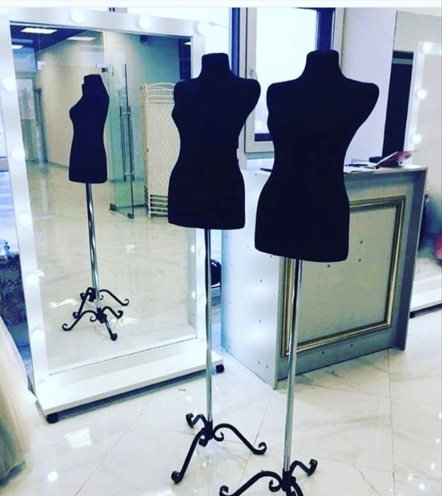 Маникен черный ткань есть верх