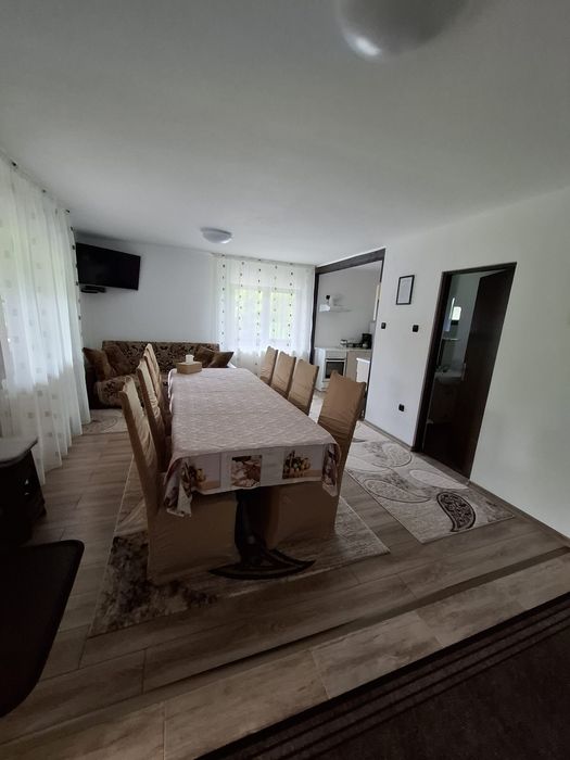 Cabană lângă Pârtia Toplița