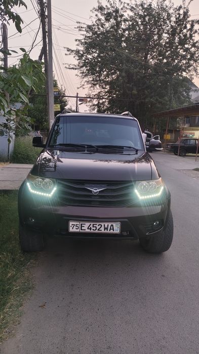 УАЗ патриот сотилади 2015