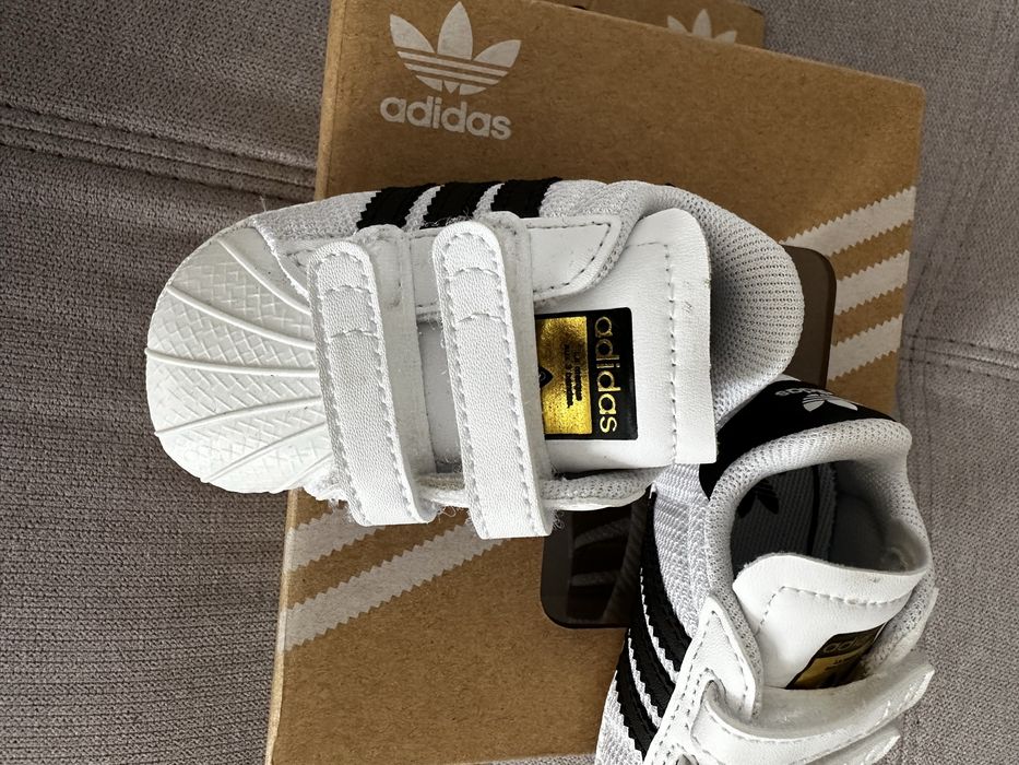 Маратонки АДИДАС