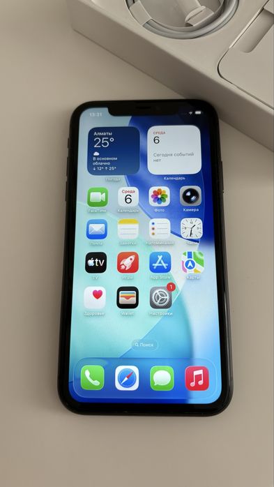 iPhone 11 128GB — оригинал, хорошее состояние