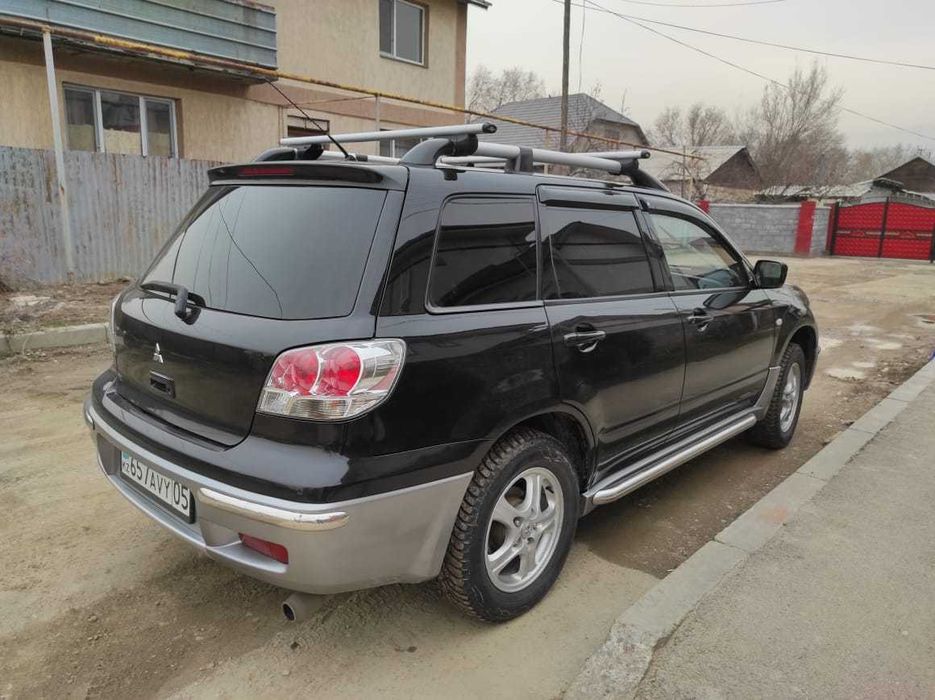 Продам митсубиси  оутландер