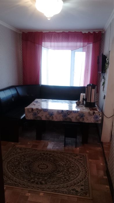 Продаю трешку по цене двушки