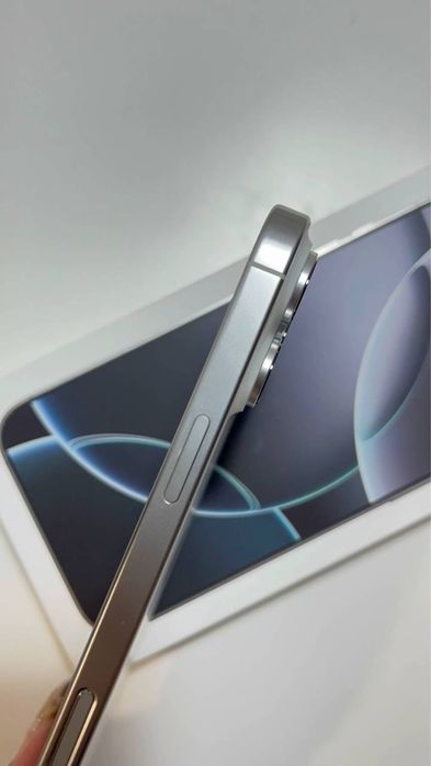 Iphone 16 pro в лучшем сост