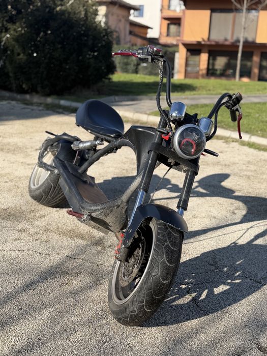 Vand scuter electric chooper