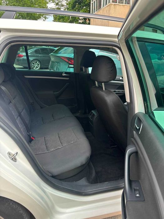 Volkswagen Golf 6 Combi 2010 1.6 tdi