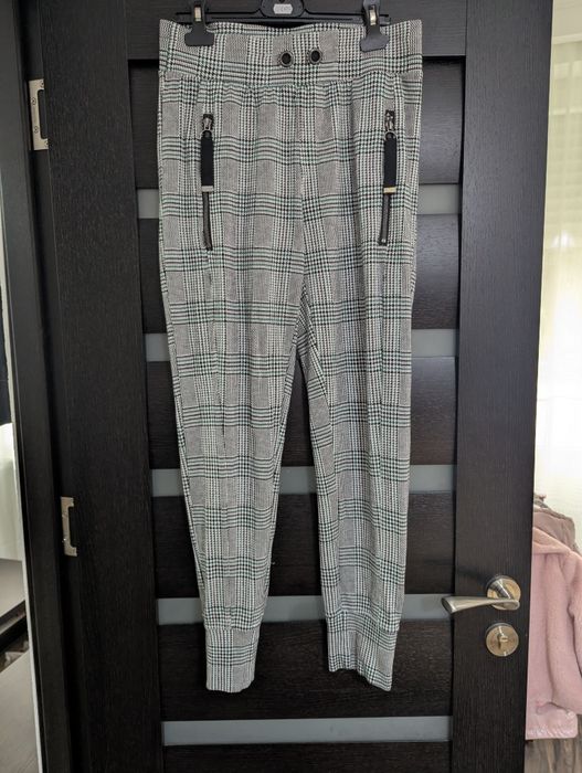 Pantaloni casual dama