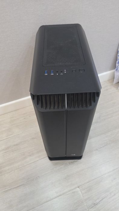 Продам корпус Aerocool Gladiator
