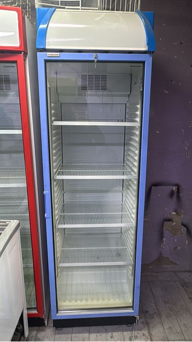 Витрине холодильнике СРОЧНО