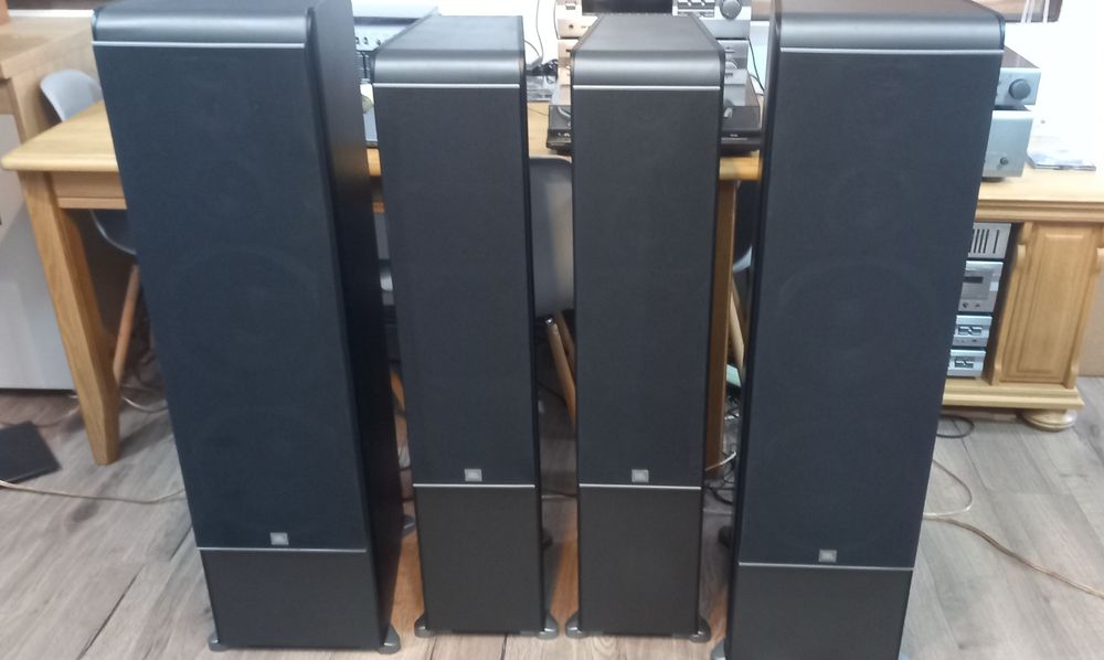 Boxe Jbl  Es Magnat