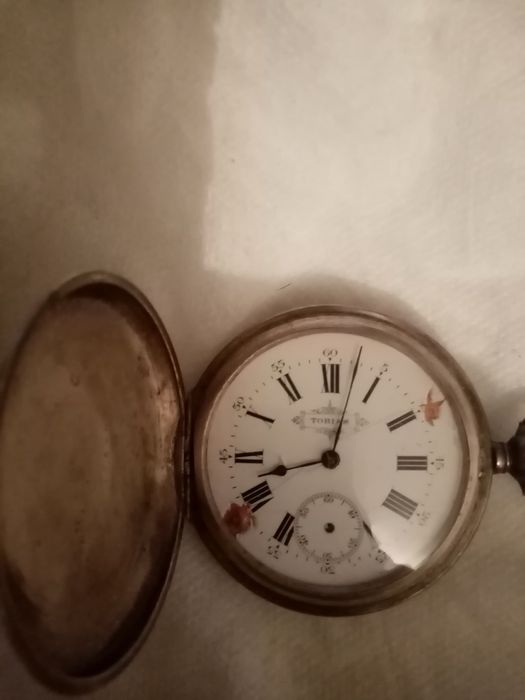 Продам старинные часы серебро 35грамм