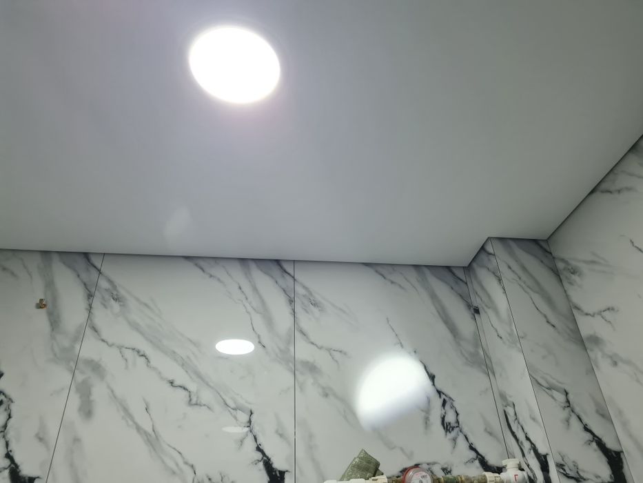 Натяжные потолки