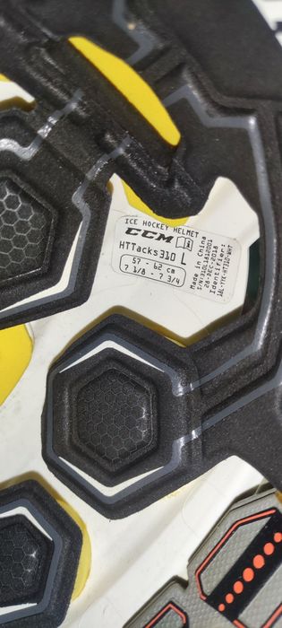 Продам шлем ccm.