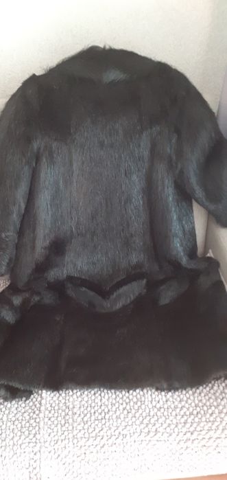 Шуба нутриевая б/у