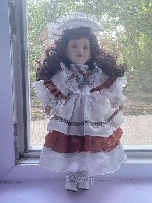 Порцеланови кукли