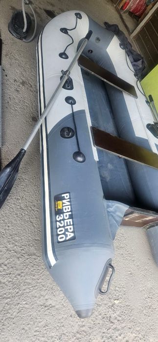 Продам лодку надувная