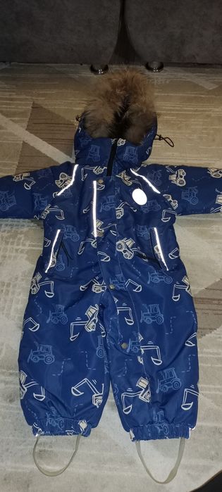 Продам комбинезон зимний