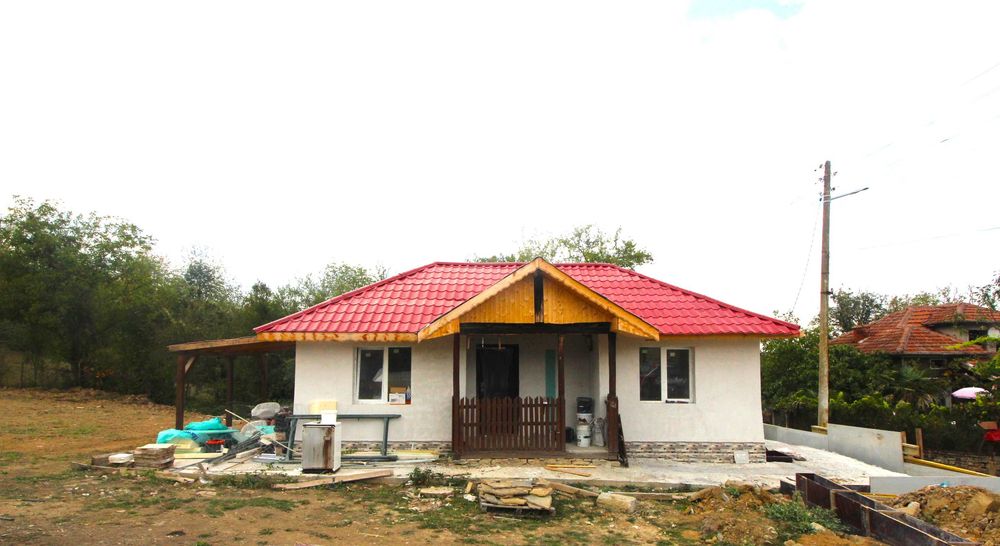 Продава се Къща в с. Камещица, Област Габрово - 40 кв.м за 1020 €/кв.м - Снимка #1