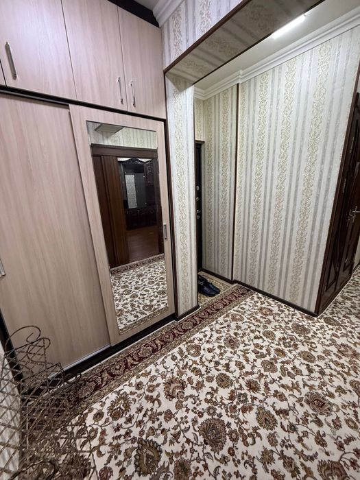 Tansiqboyev bozor yaqinida ijara uchun uy beriladi