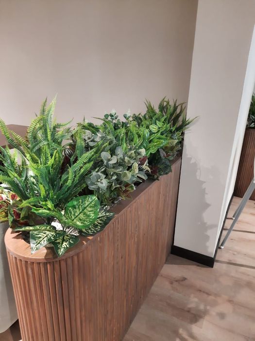 Искусственные травки и растения