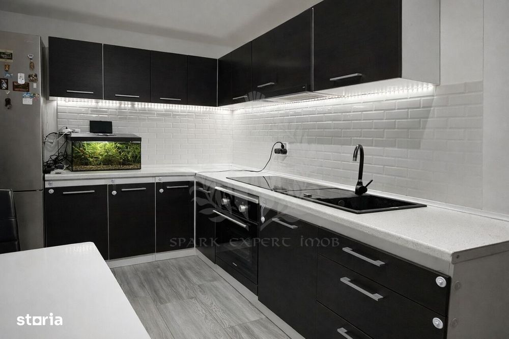 Inchiriere casă 2 camere + curte | Dorobanțu | Centrală proprie