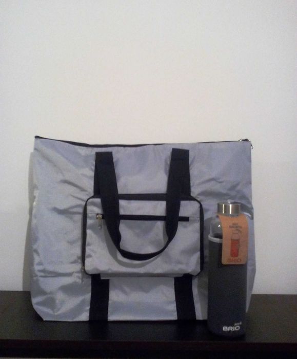 СГЪВАЕМА ЧАНТА (за път, пазаруване, фитнес, плаж) + стъклена бутилка