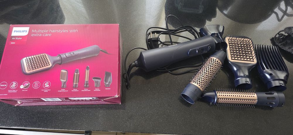 Perie cu aer cald Philips Seria 5000