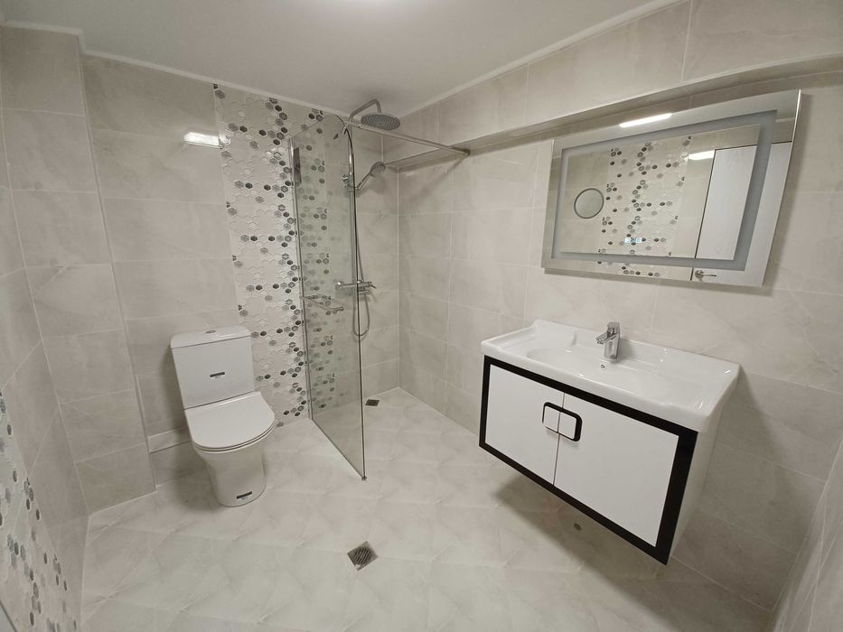 Дава се под наем Двустаен апартамент в Варна, Автогара - 75 кв.м за 650 € - Снимка #13