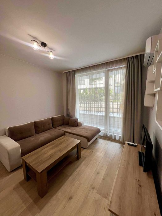 Дава се под наем Двустаен апартамент в София, Кръстова вада - 80 кв.м за 670 € - Снимка #4