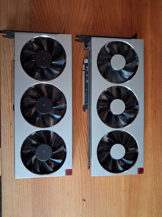 Продавам видеокарти Radeon VII 16GB