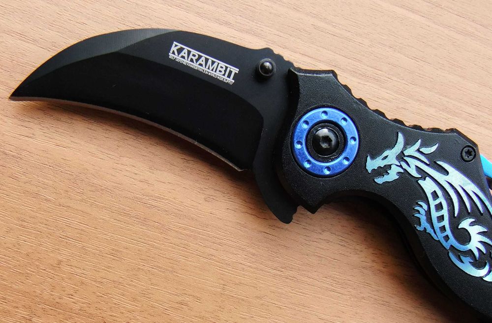 Сгъваем нож /карамбит/