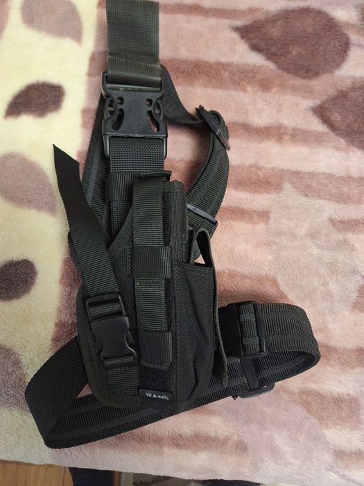 combinezon,vestă,sac port mască,toc pistol