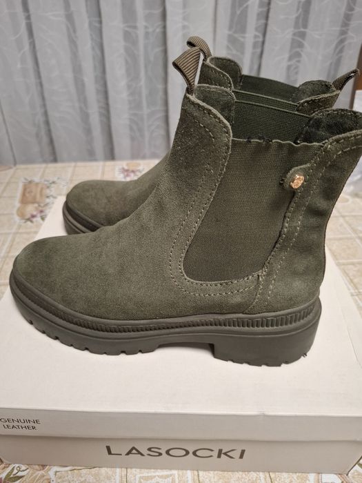 Ghete lasocky piele intoarsa,  mărimea 37