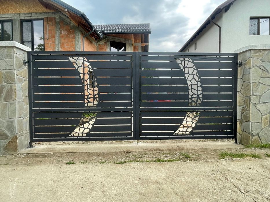 Executăm garduri la cerința clientului