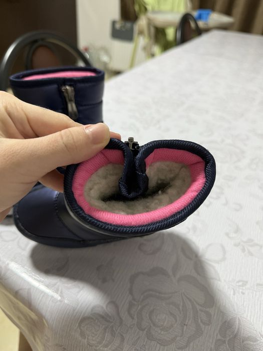 Зимняя обувь дутики