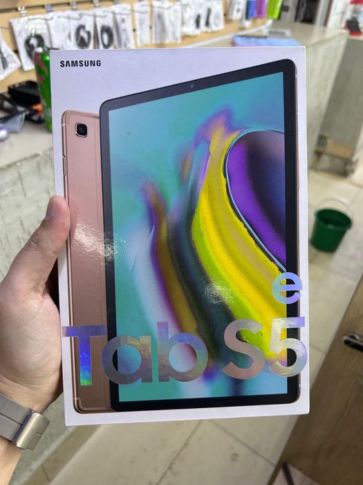 Планшет в хорошем состояний