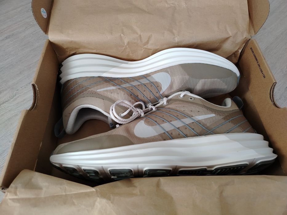 NIKE Lunar roam НОВИ