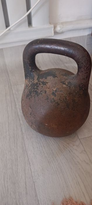 Продаю Гир 20000 тысяч тенге