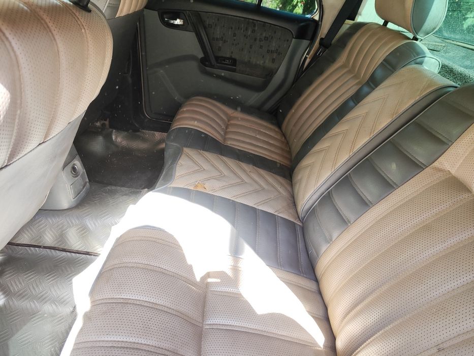 Volga GAZ 31105 sotiladi