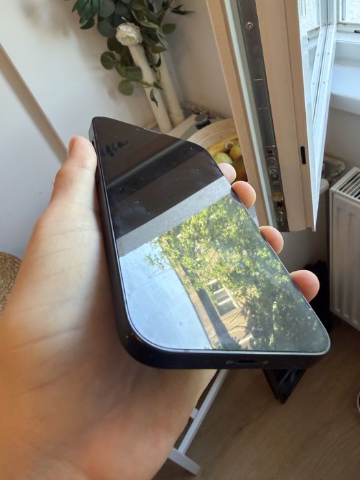 Iphone 13 128Gb + cutie / charger