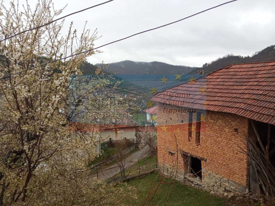 Къща в с. Голям извор