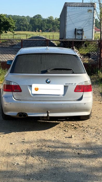 Salut vand sau schimb bmw e 61 !