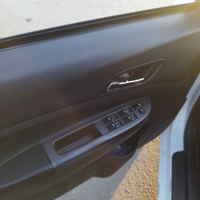 Продам Geely gs6