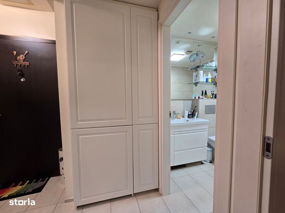COSMOPOLIS - Apartament cu 2 camere si gradina, mobilat si utilat.