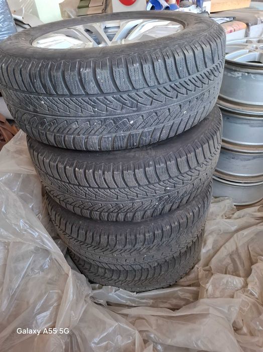 Гуми с джанти 18ки за Туарег 2021г