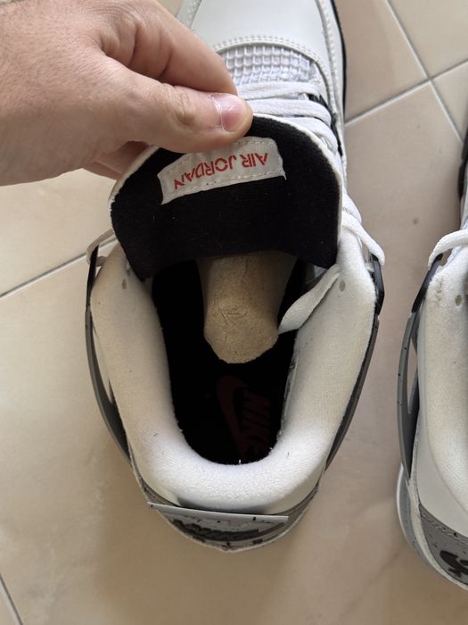 Nike air jorda 4 white cement