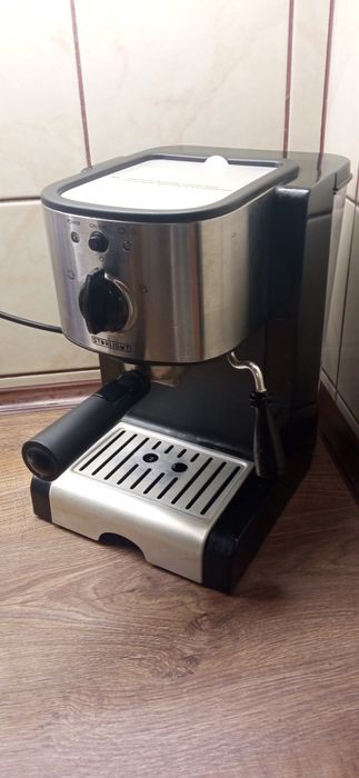 Еспресо кафемашина Star-Light EMD-1515R, 15 bar, 1350 w