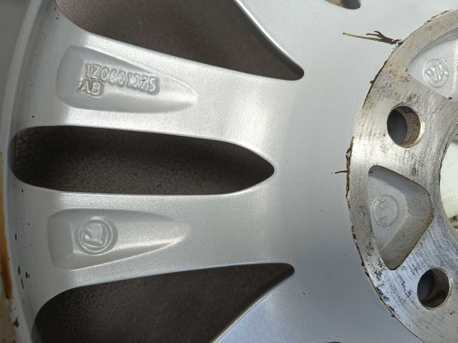 ОРИГИНАЛНИ джанти 17 ' цола 5x112 7J Skoda Octavia / Шкода Октавия АУДИ VW Seat